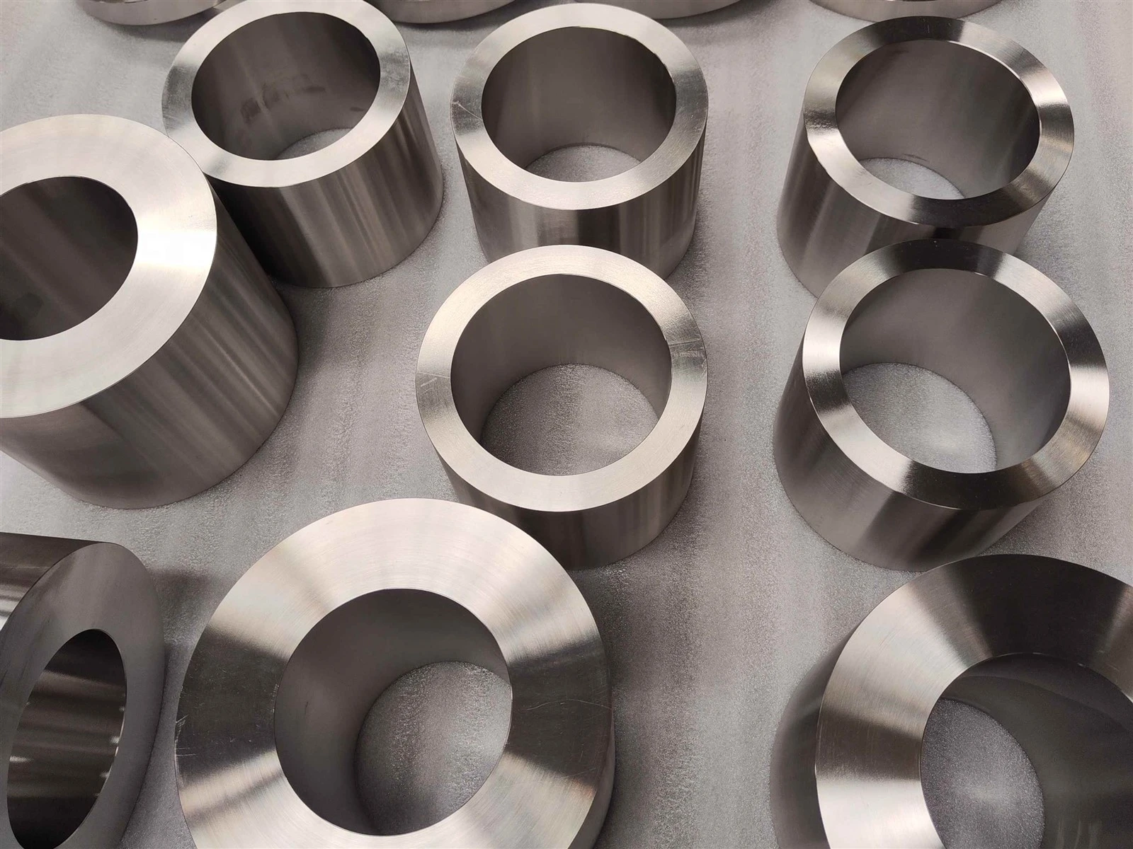 Ti-6Al-4V ELI Titanium Rings Ti-6Al-4V ELI Titanium Rings